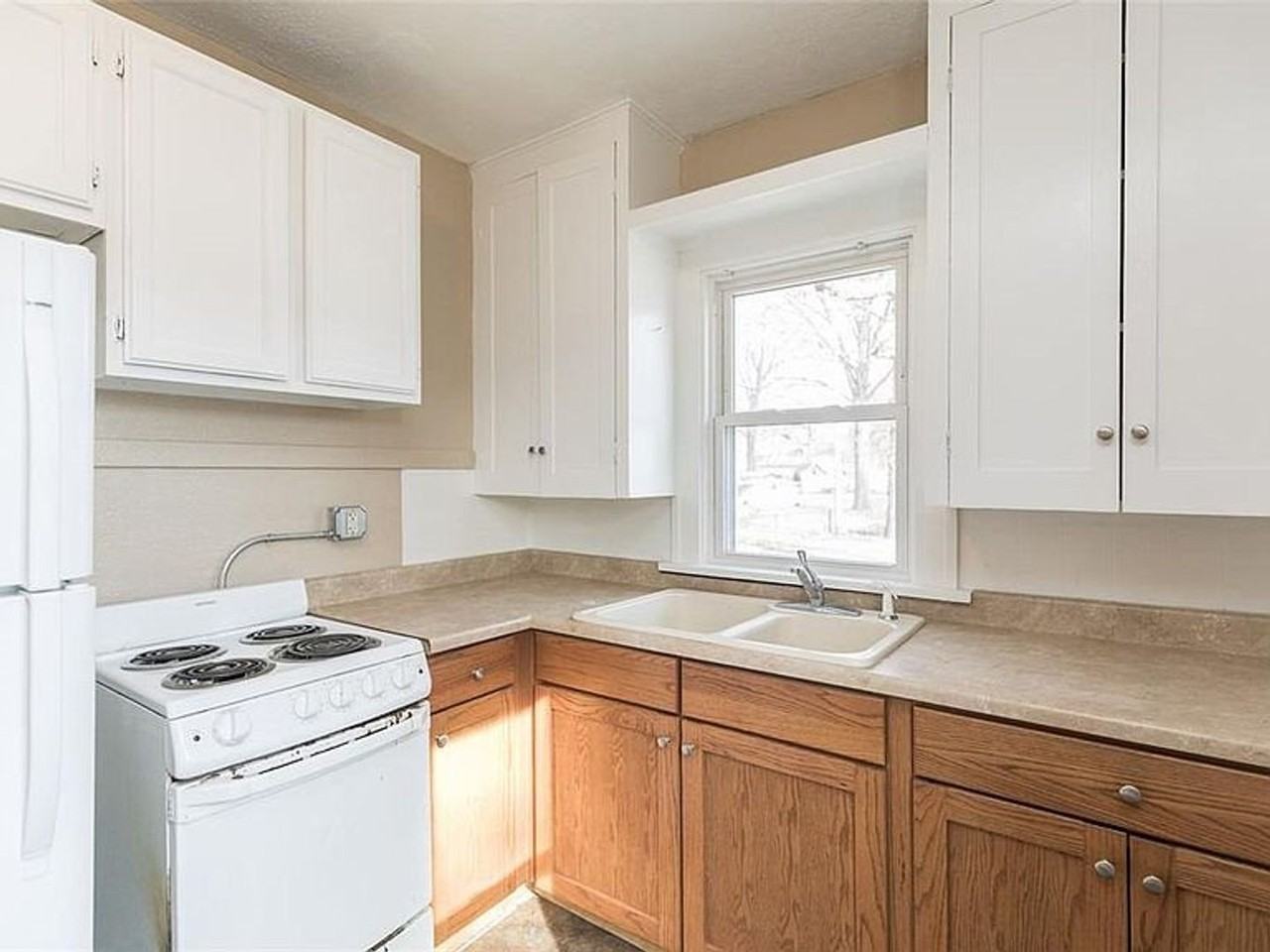 1356 1356 G. Ave NE - Photo 6 of 13