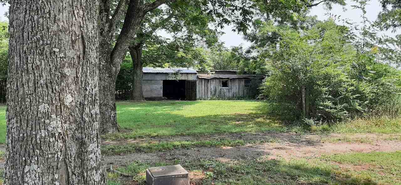 5546 Highway 36 W - Photo 3 of 18
