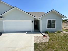featured image of 611 Wildoak Pl