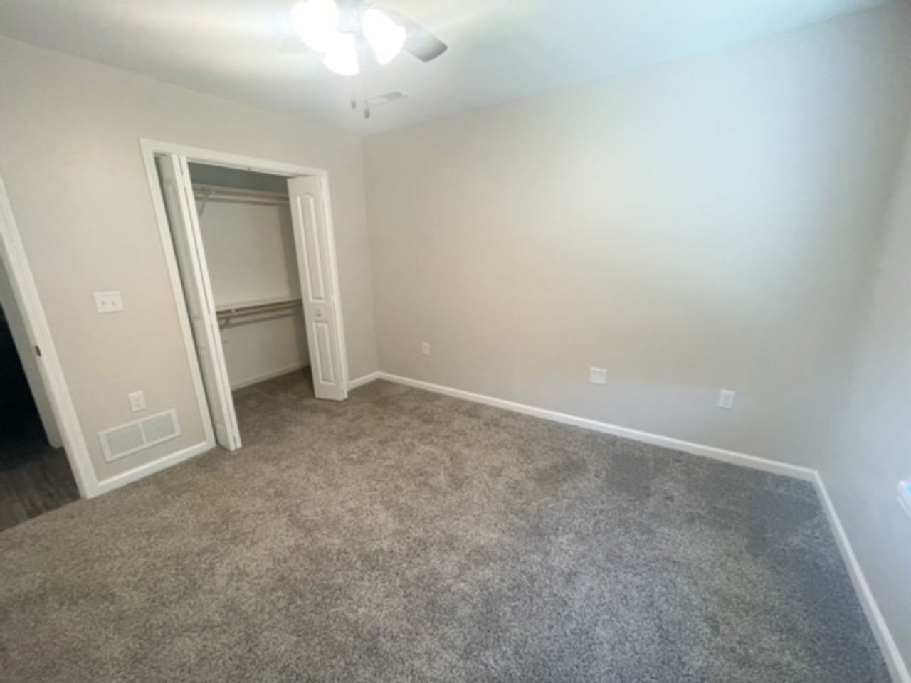 611 Wildoak Pl - Photo 5 of 16