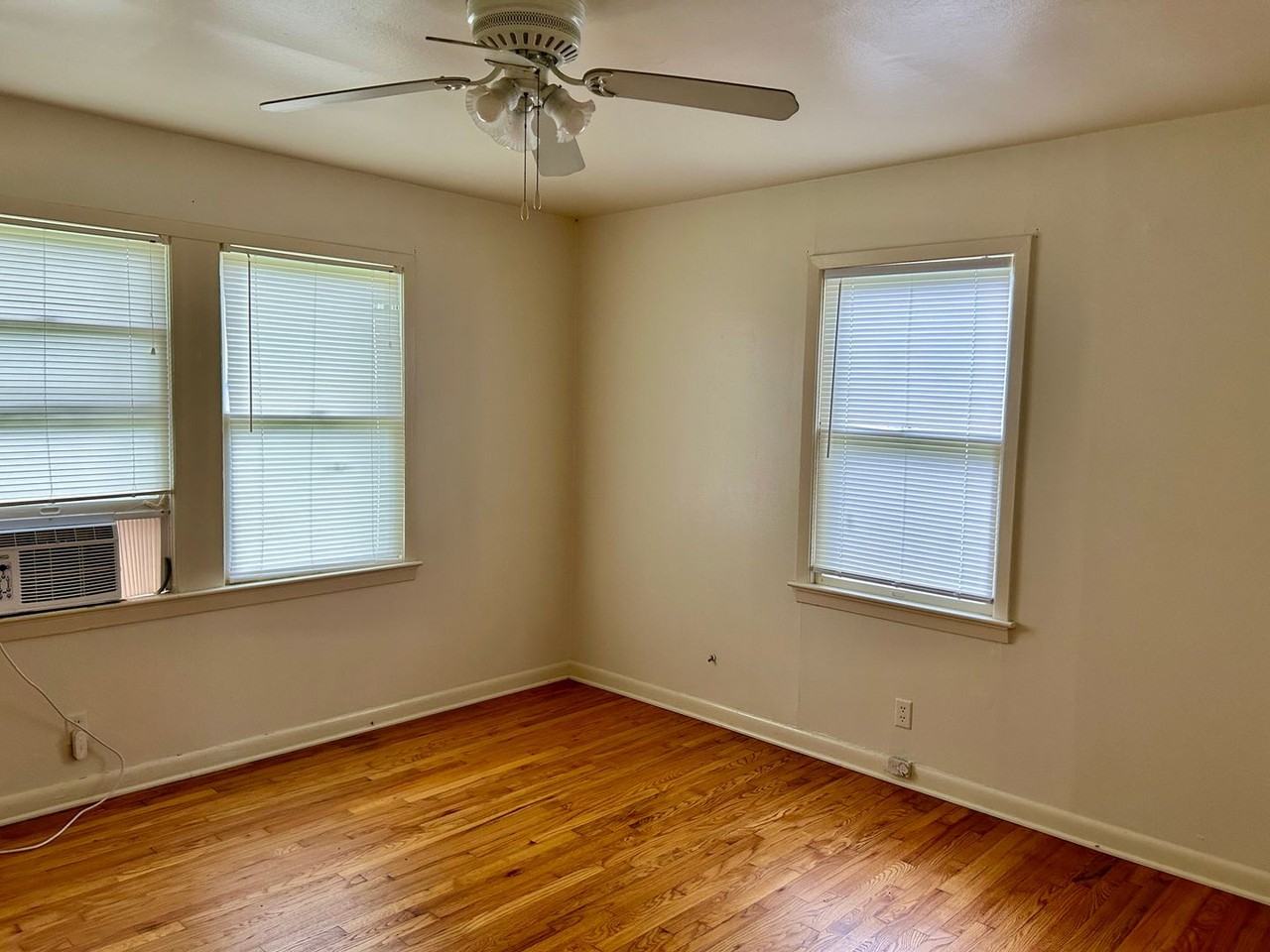 817 Boulevard St - Photo 3 of 7