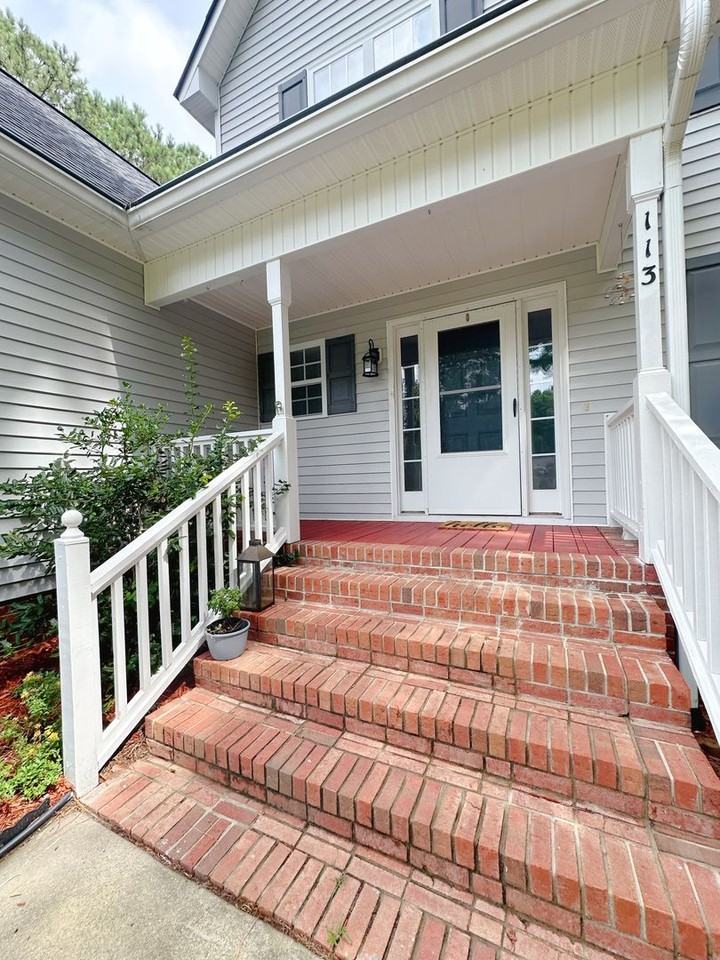 113 Rustic Ln - Photo 3 of 36