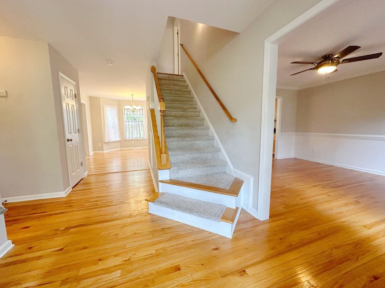 113 Rustic Ln - Photo 4 of 36