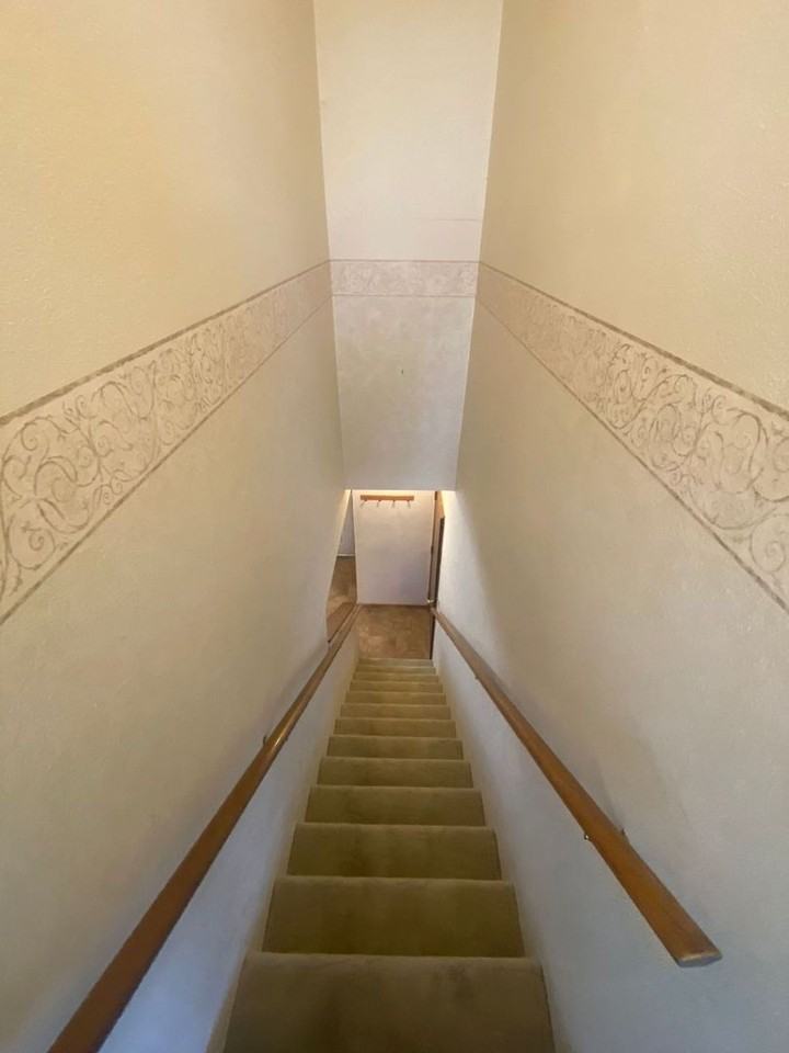 708 Perry St - Photo 5 of 18