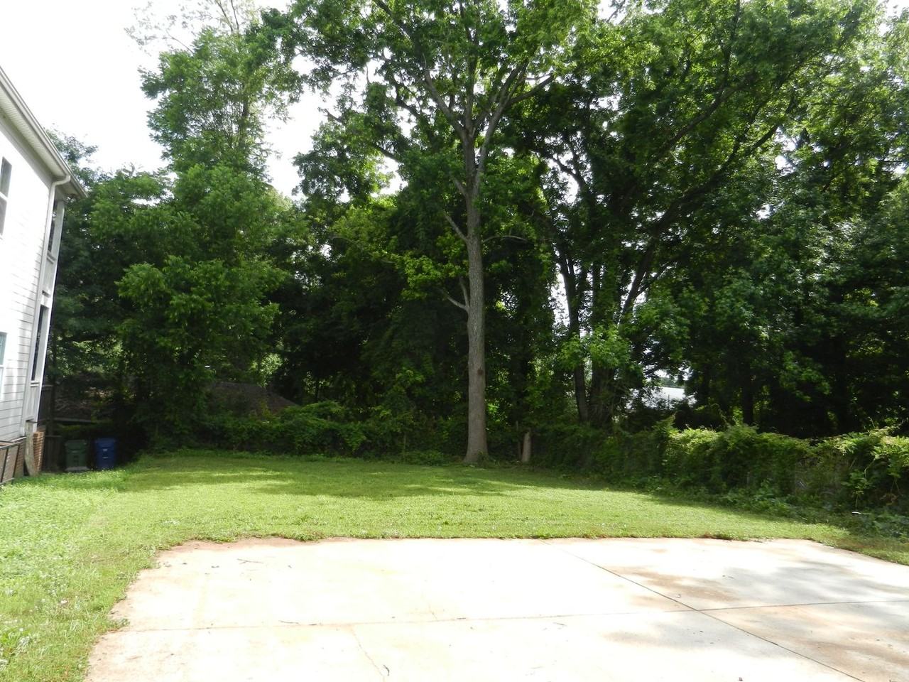 564 Hope St Sw #A - Photo 4 of 13