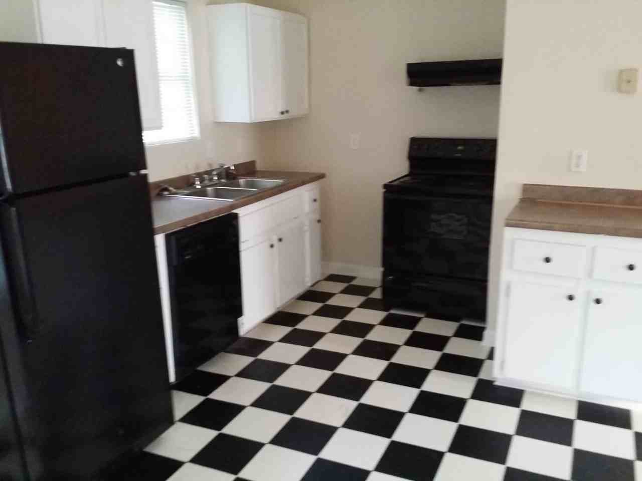 564 Hope St Sw #A - Photo 5 of 13