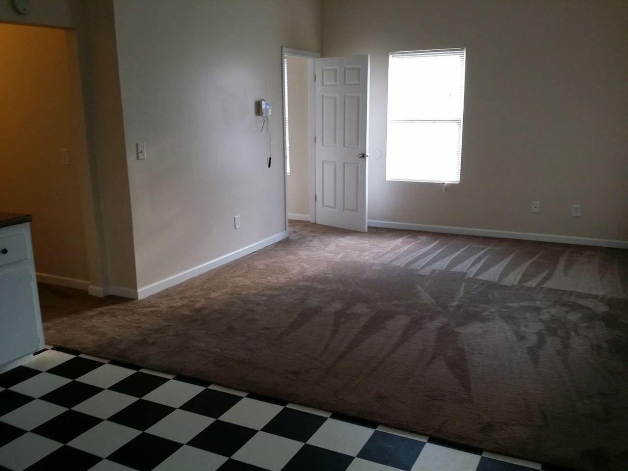 564 Hope St Sw #A - Photo 6 of 13