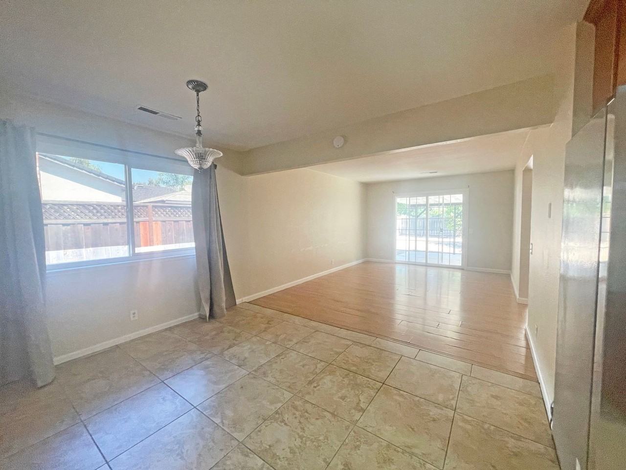 975 Perrelli St - Photo 5 of 14