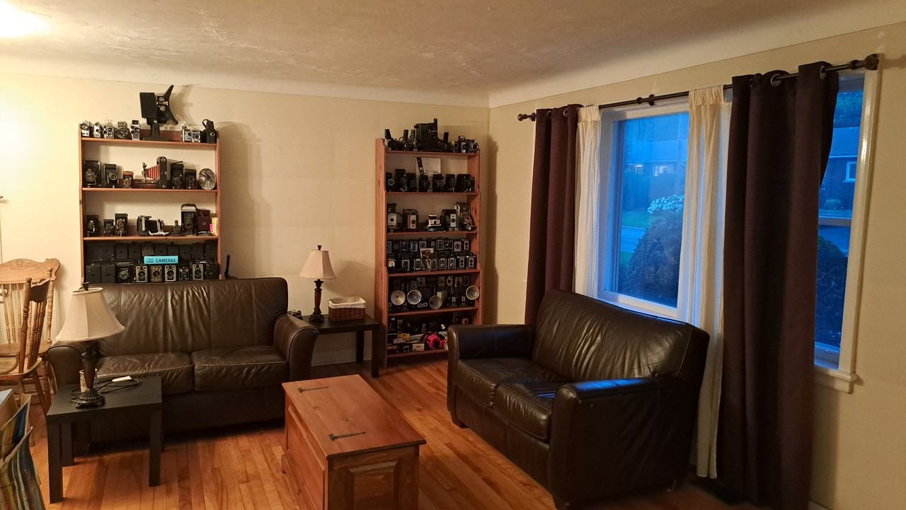 22 Mowat Street #A - Photo 4 of 8