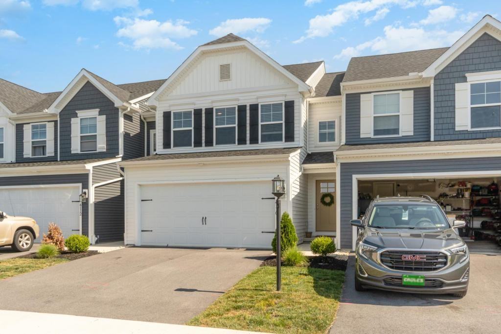 4110 Orrs Town Ct - Photo 2 of 25