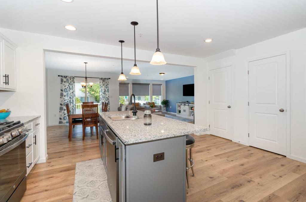 4110 Orrs Town Ct - Photo 6 of 25