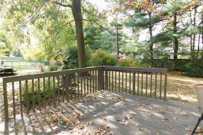 2558 Impala Ave - Photo 3 of 10