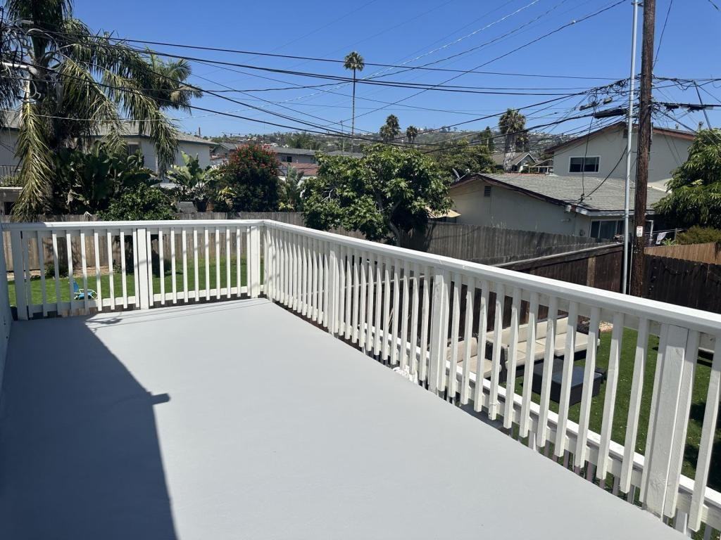 147 W Canada - Photo 7 of 11