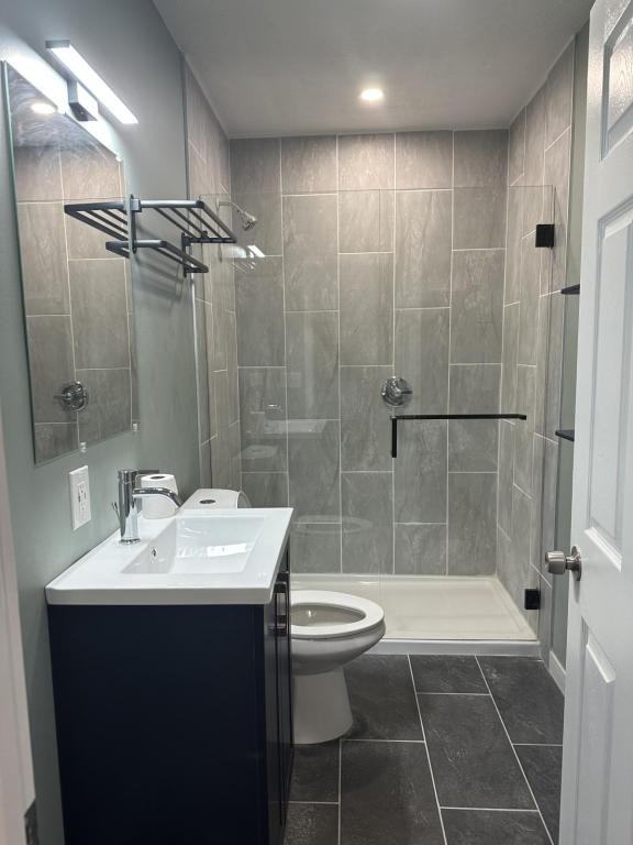 1081 Cross Keys Rd OE Lexington, KY 40504 - Photo 2 of 9