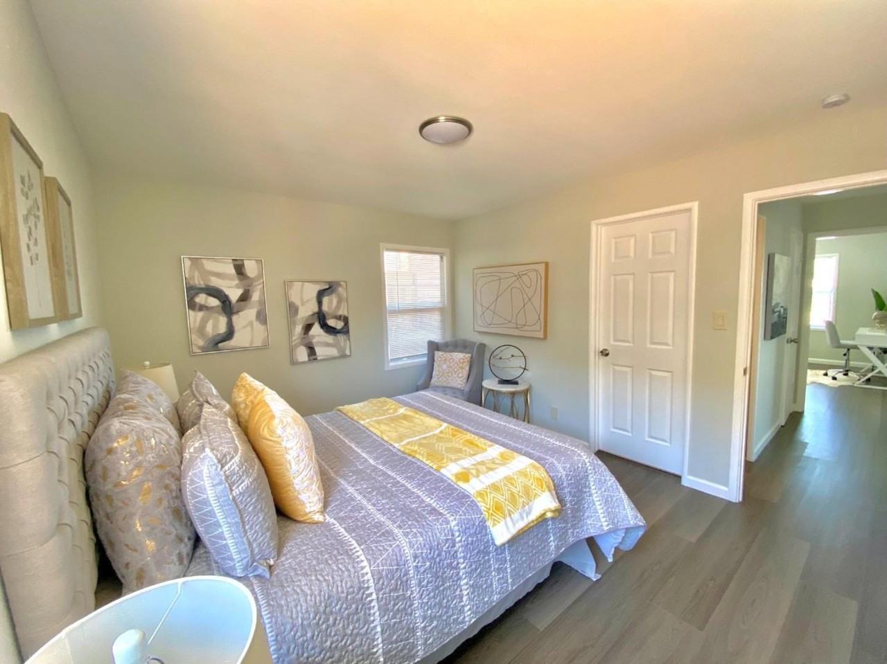 129 42nd Ave - Photo 3 of 17