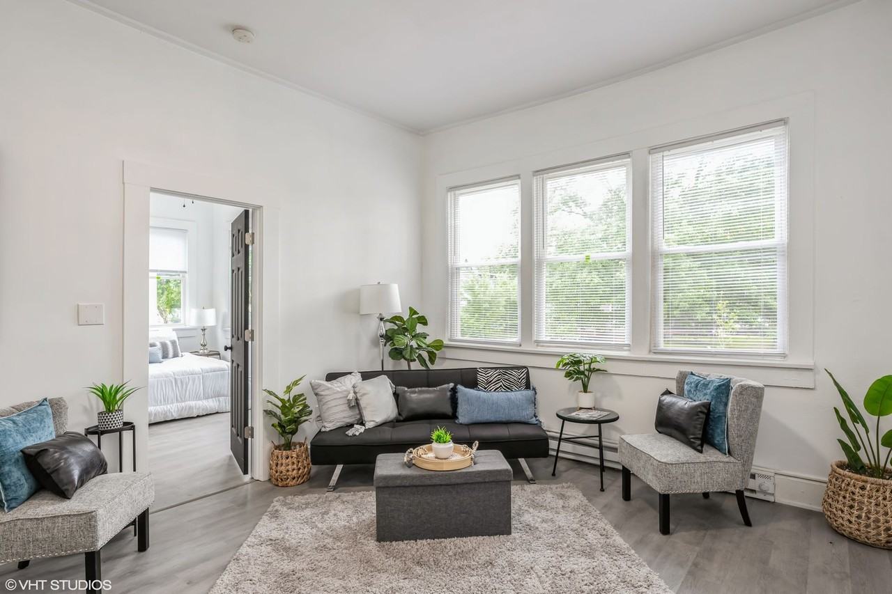 Ten Fold - Photo 4 of 20