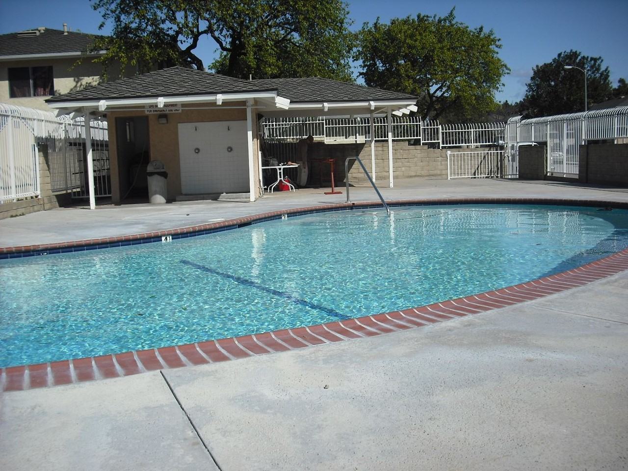 2630 Rudder Ave - Photo 4 of 9