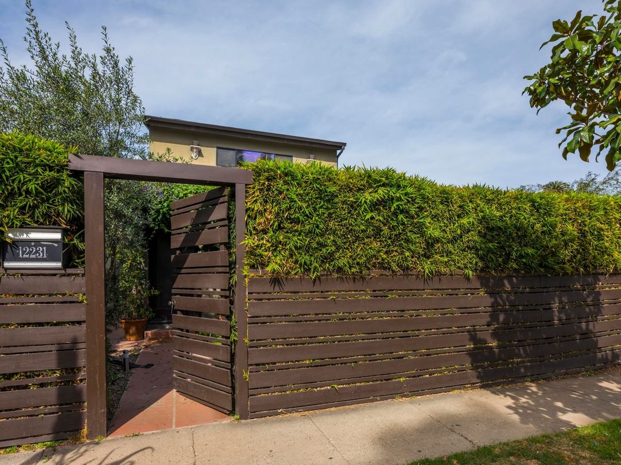 12231 Culver Blvd - Photo 3 of 15