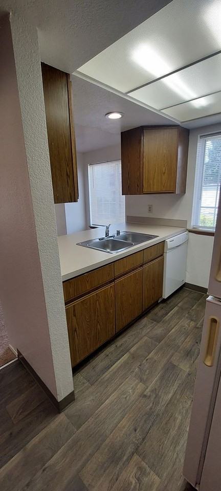 1116 E Maryland St #2 - Photo 6 of 14