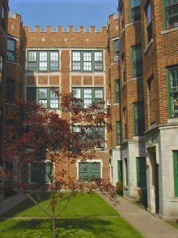 4879 N Paulina St #3B