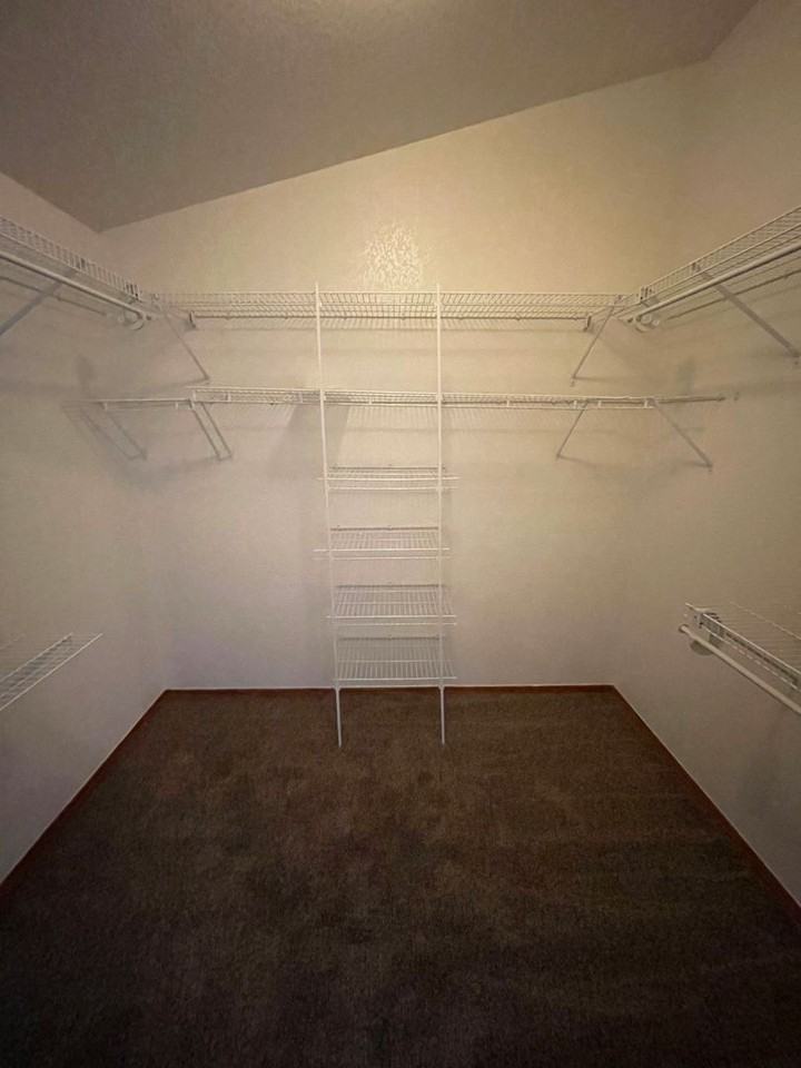 5015 Emerald St - Photo 5 of 26