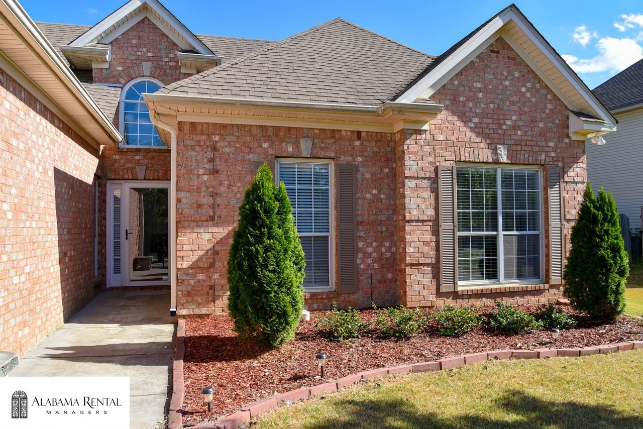 2222 Forest Lakes Ln - Photo 2 of 18