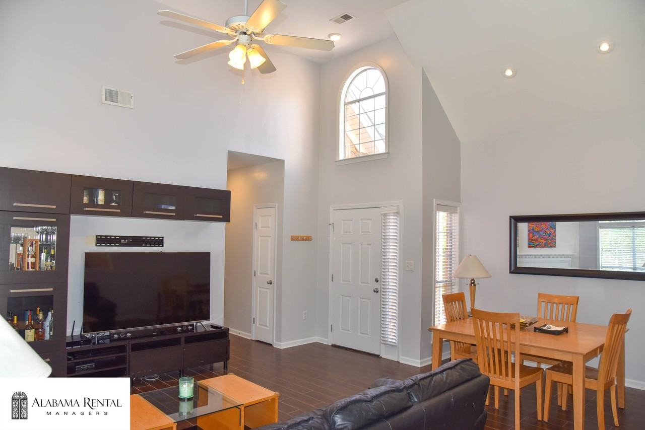 2222 Forest Lakes Ln - Photo 3 of 18