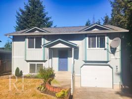 featured image of 990 Northeast Larson Boulevard