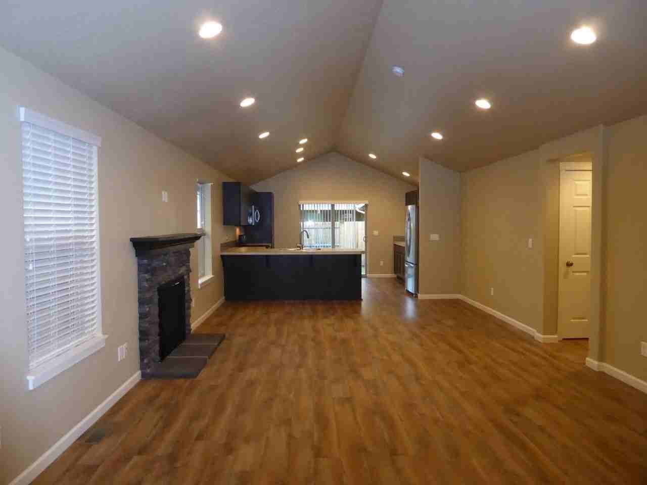 21190 Capella Pl - Photo 5 of 22