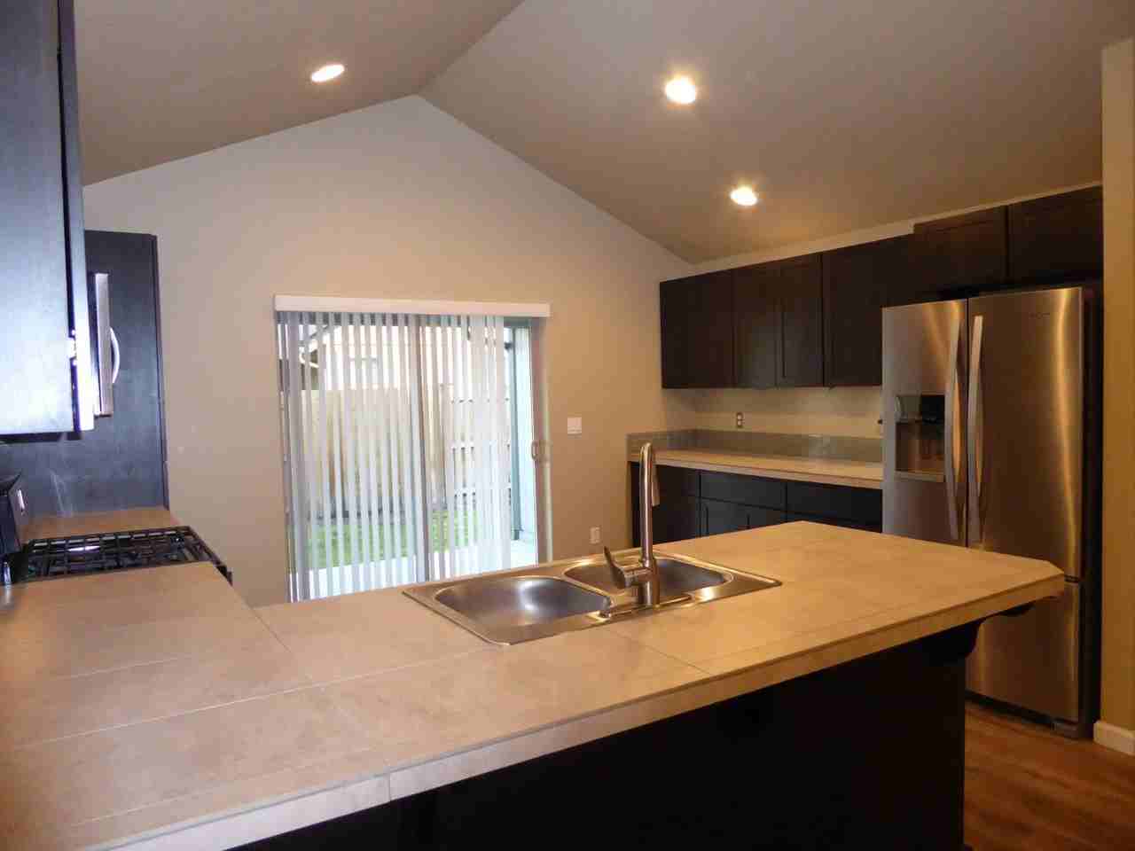 21190 Capella Pl - Photo 6 of 22