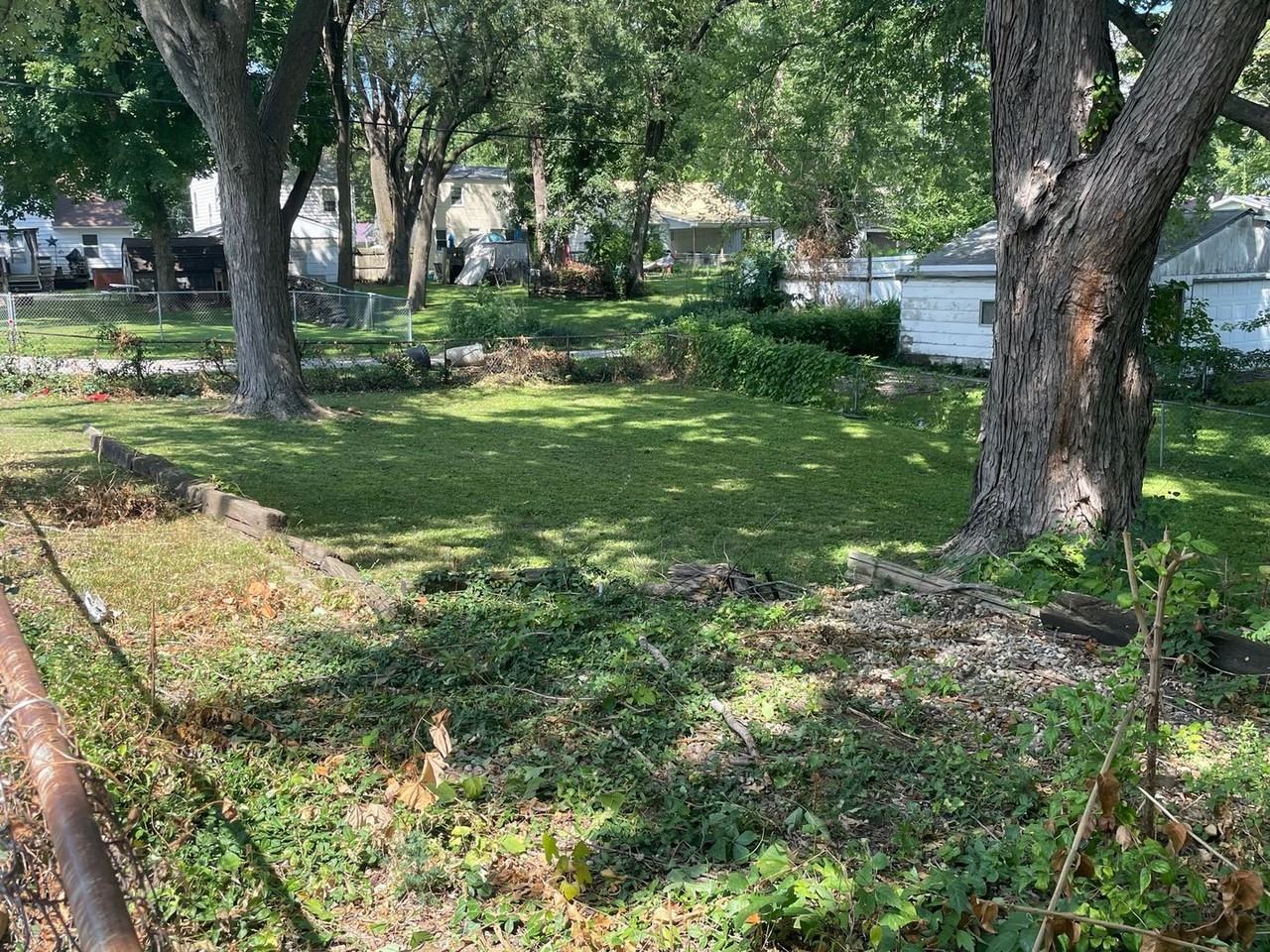 635 W Herndon St - Photo 3 of 16