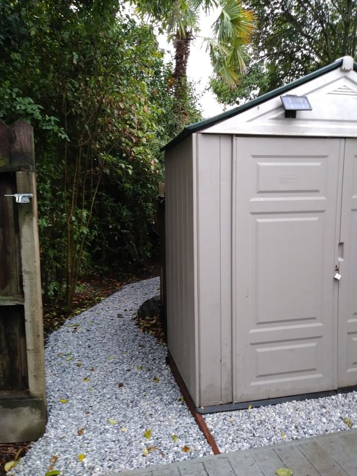 2913 Claudia Ct - Photo 2 of 12