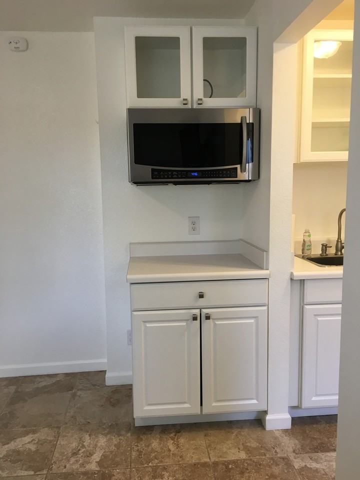 2913 Claudia Ct - Photo 7 of 12