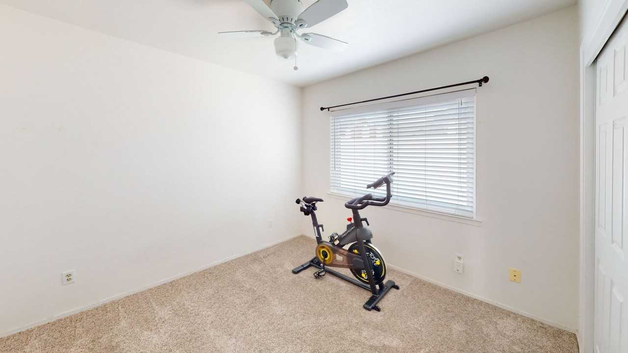 1633 Front St #18 - Photo 2 of 12