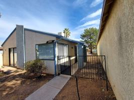 featured image of 617 Via Entrada