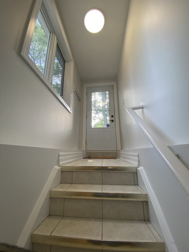 Dupont St & Huron St - Photo 2 of 17