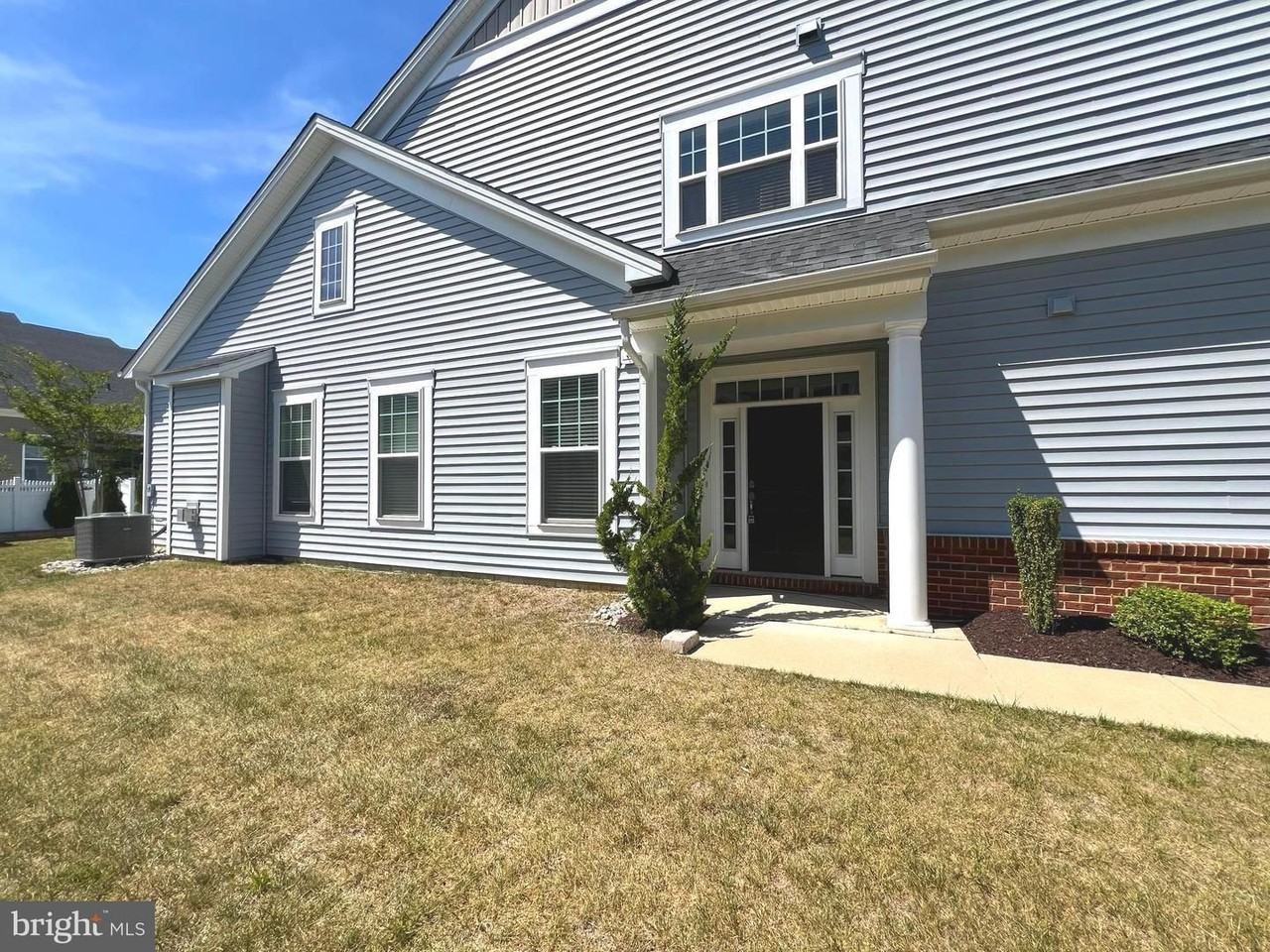 2634 Dragon Fly Way - Photo 3 of 27