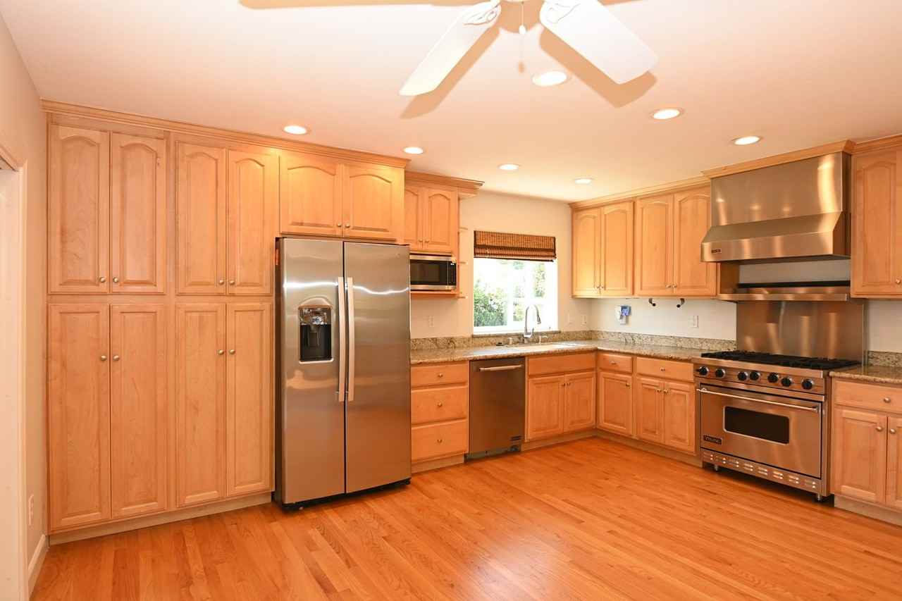 1495 Newhall St - Photo 2 of 29