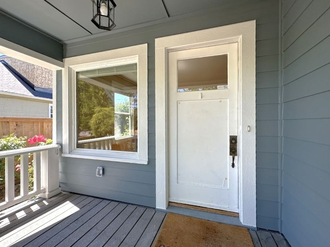 2108 N Washington St - Photo 3 of 30