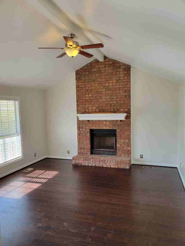 4417 Falling Leaf Ln - Photo 3 of 16