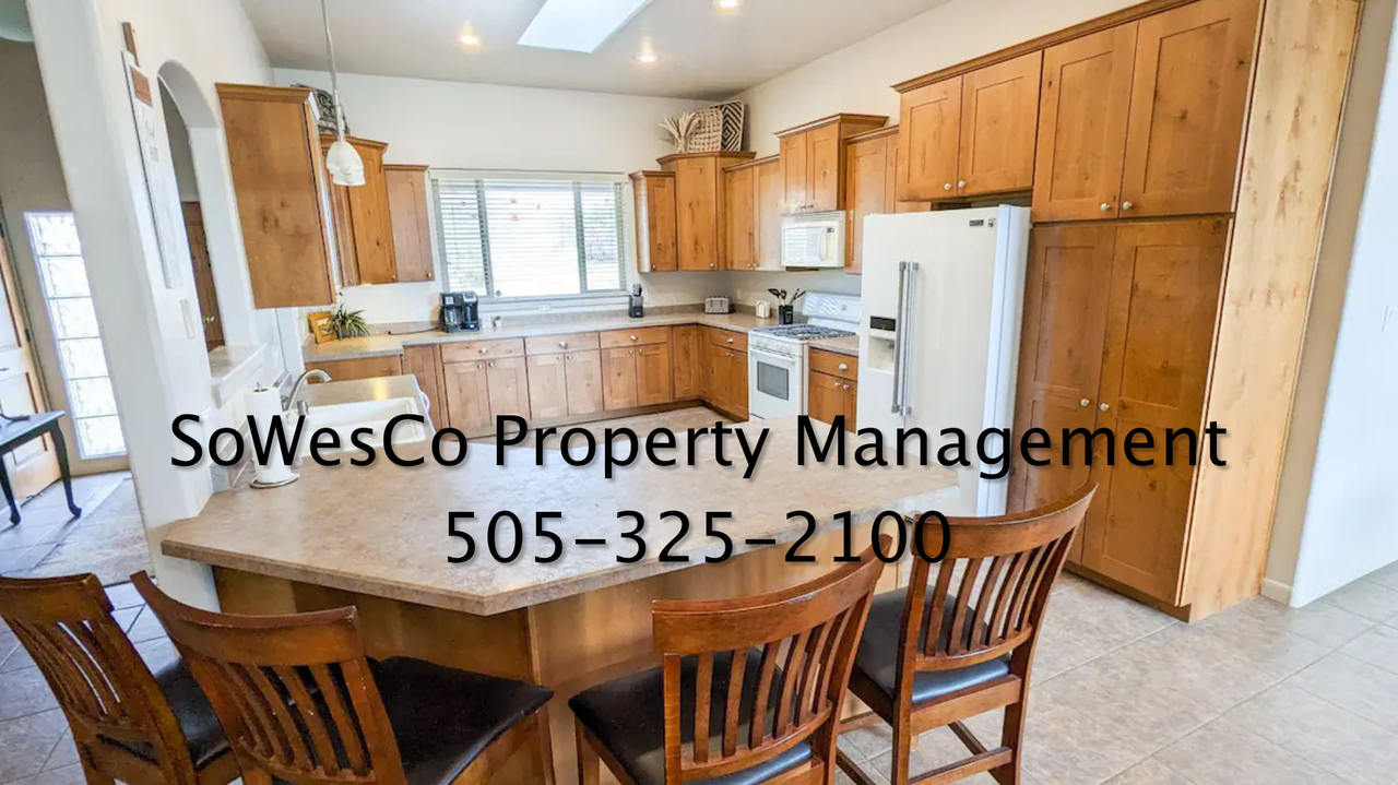 5311 Hood Mesa Trl - Photo 5 of 17