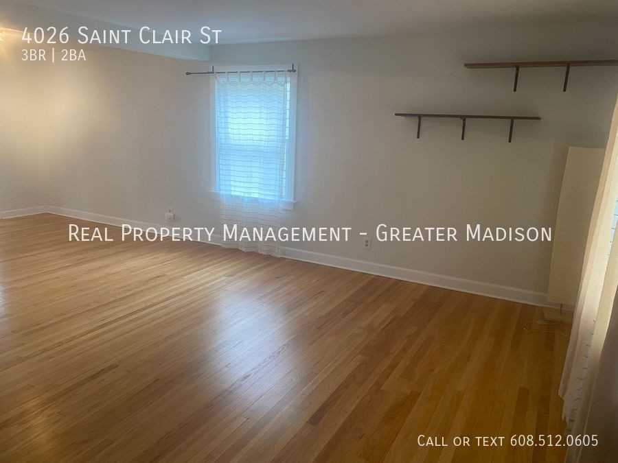 4026 Saint Clair St - Photo 2 of 18