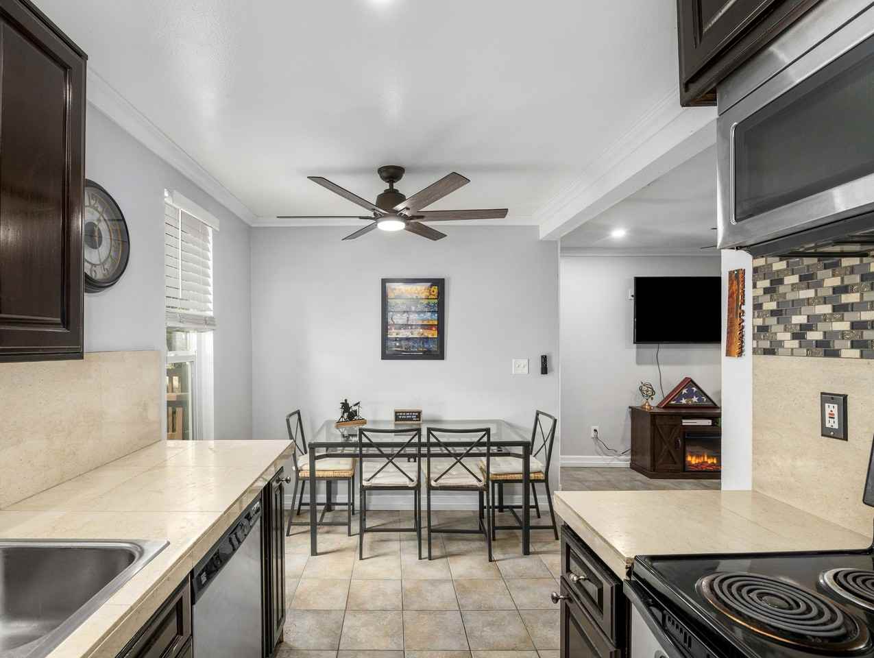 1000 W Macarthur Blvd #28 - Photo 5 of 18