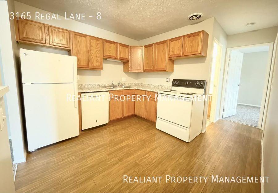 3165 Regal Ln #8 - Photo 4 of 12