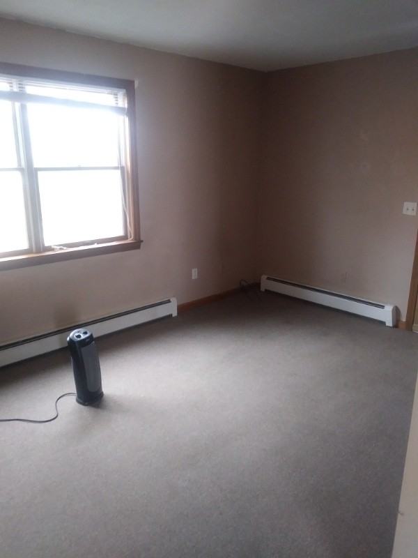 119 Prospect St - Photo 3 of 8