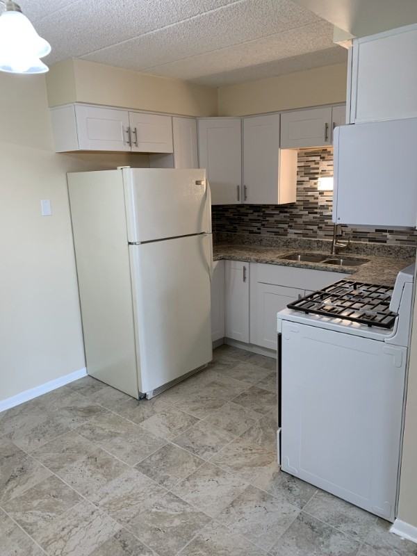 10408 Menard Ave #6 - Photo 3 of 11