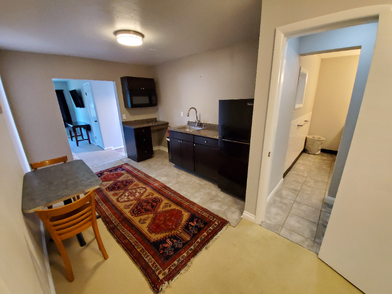 3415 N Huetter Rd #2 - Photo 4 of 6