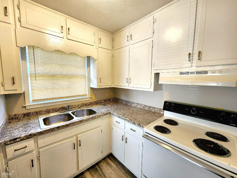 1654 Pinedale Cir Nw #1654 - Photo 5 of 14