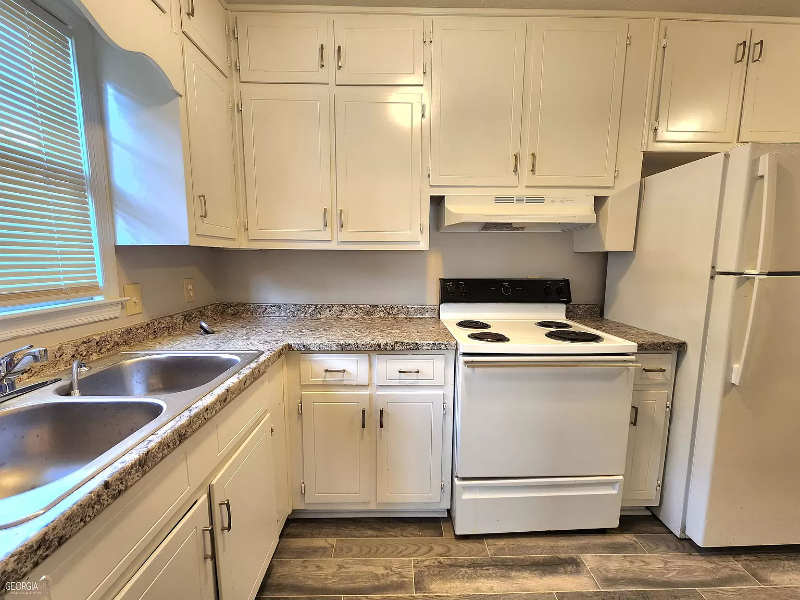 1654 Pinedale Cir Nw #1654 - Photo 6 of 14