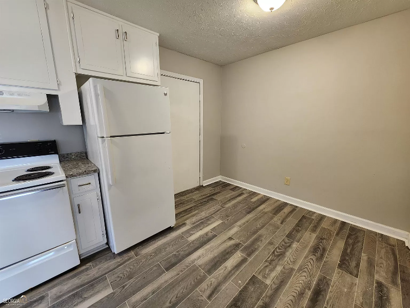 1654 Pinedale Cir Nw #1654 - Photo 7 of 14